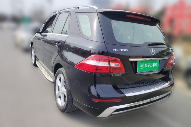 Used Mercedes-Benz M-Class 2012 ML 300