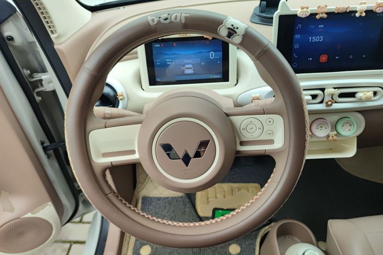 Used Wuling Hongguang MINIEV 2025 Four-Door Version Zhenxiang+ Edition Steering Wheel