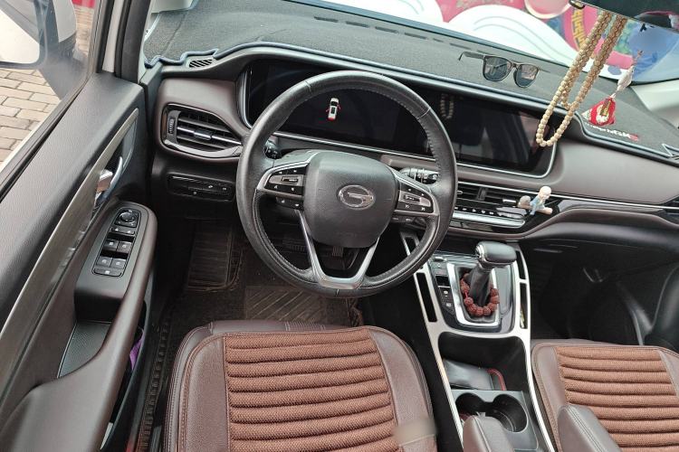 Used GAC Trumpchi M6 2019 270T Automatic Prestige Edition (7-seater) China V Standard
