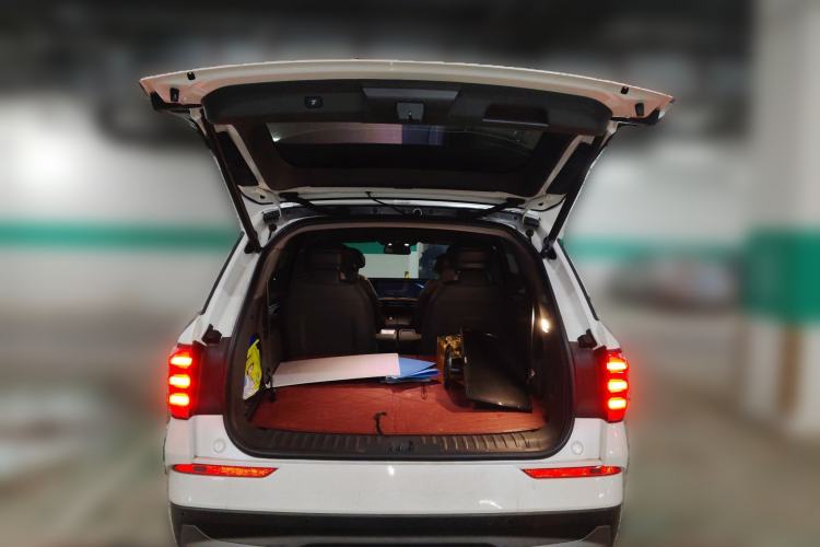 Used Ford Edge 2023 Ford Explorer L 2.0T EcoBoost E-Hybrid Two-Wheel Drive 7-Seater Luxury Model