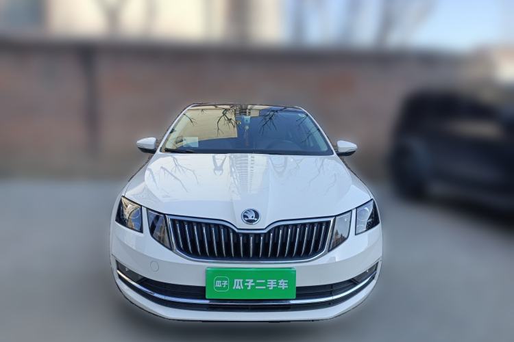Used Skoda Octavia 2019 TSI230 DSG SmartDrive Luxury Edition China VI
