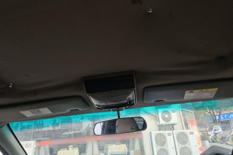 Used FORTHING Lingzhi 2017 Restyled M3L 1.6L 7-Seater Comfort Version