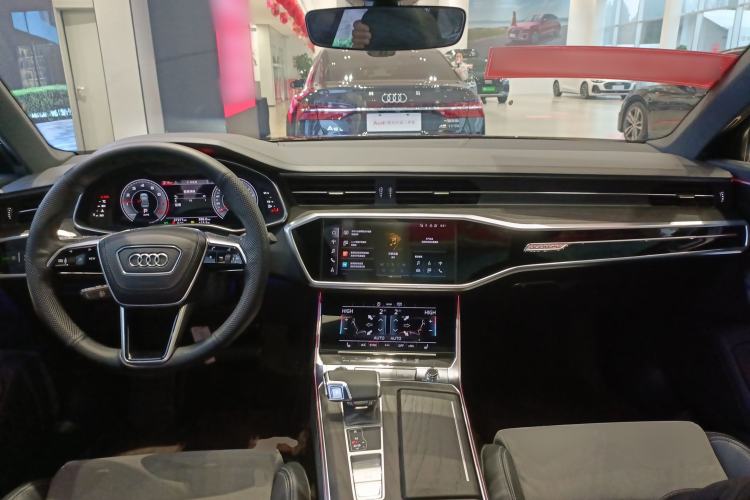 Used Audi A6L 2024 45 TFSI quattro Prestige Dynamic Edition
