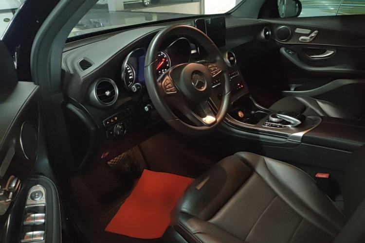 Used Mercedes-Benz GLC 2017 GLC 300 4MATIC Sport Edition
