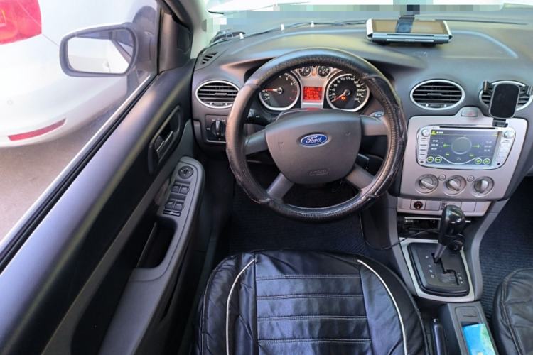 Used Ford Focus 2013 Hatchback Classic 1.8L Automatic Base Model