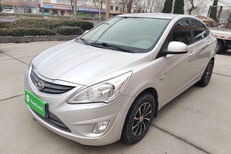 Used Hyundai Verna (older generation) 2010 Sedan 1.4L Automatic Comfort Model GS
