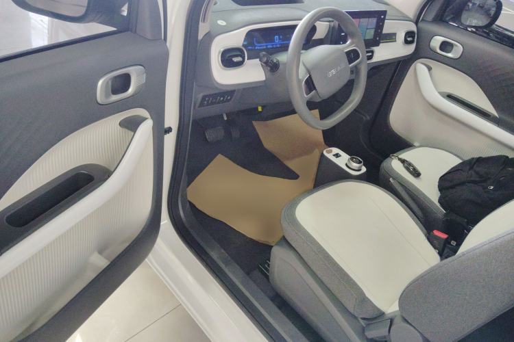 Used Geely Galaxy Panda 2025 210 km – Yuanqi Bear