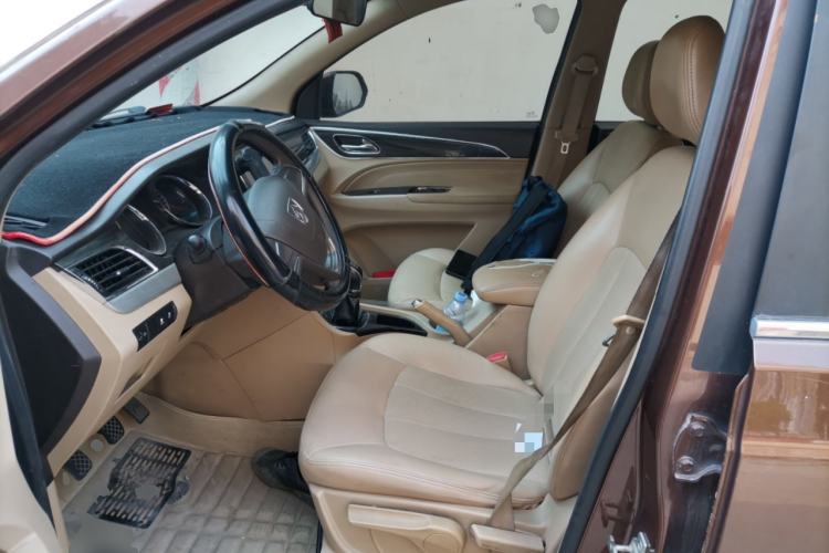 Used Baojun 730 2016 1.5L Manual Comfort Version 7 Seats China V Emission Standard Left Front Seat