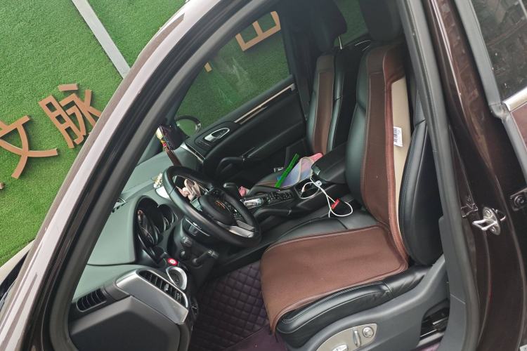 Used Porsche Cayenne 2016 Cayenne Platinum Edition 3.0T