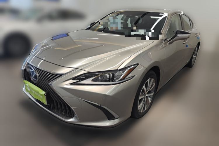 Used Lexus ES 2020 300h Premier Edition