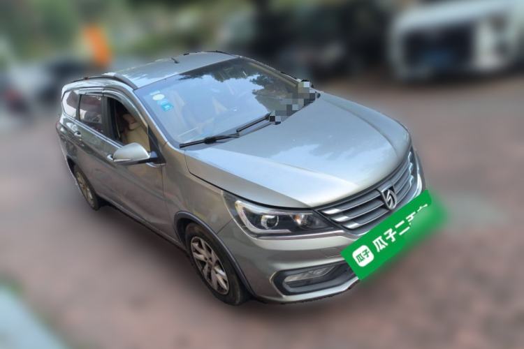 Used Baojun 310W 2017 1.5L Manual Fashion Model China V
