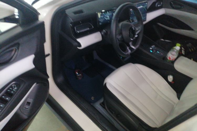 Used BYD Seal 06 New Energy 2025 DM-i Smart Drive 120KM Prestige Model Driver Seat