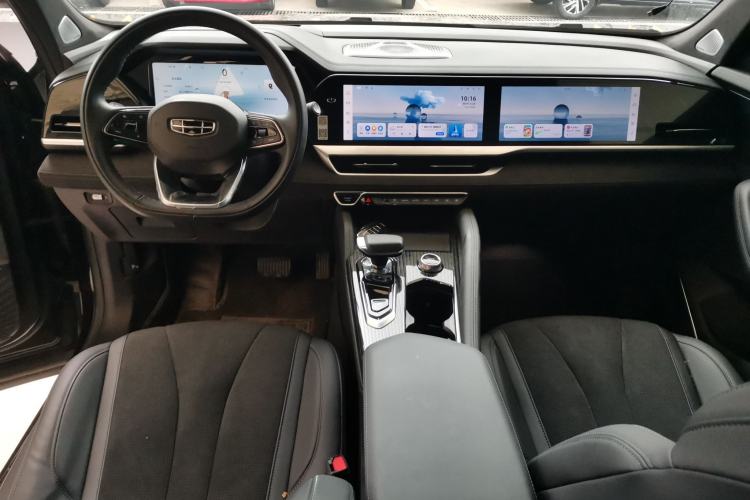 Used Geely Auto Monjaro L 2024 2.0TD High-Power Automatic Two-Wheel Drive Skyline Edition
