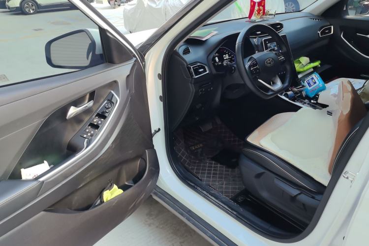 Used Hyundai ix25 2020 1.5L CVT GLS Smart Model
