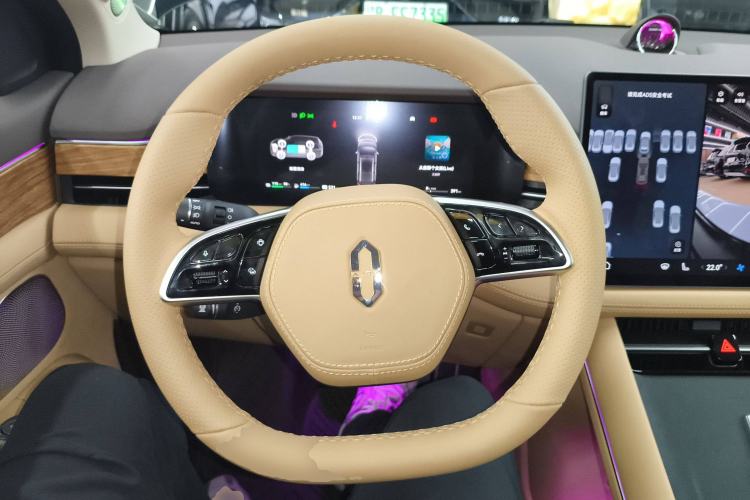 Used Hima AITO M7 2024 1.5T Intelligent Driving Rear-Drive Ultra Version 6 Seats