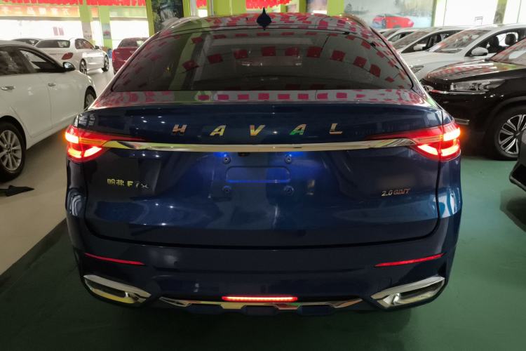 Used Haval F7x 2019 2.0T Two-Wheel Drive Smart & Stylish Play Edition