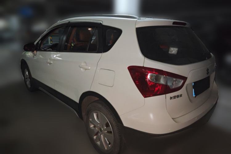 Used Suzuki S-Cross 2014 1.6L CVT Two-Wheel Drive Elite Version
