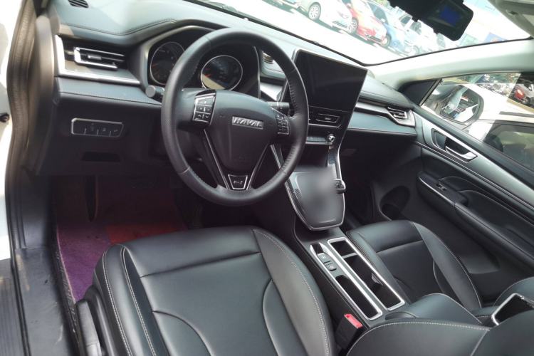 Used Haval M6 2021 PLUS 1.5T DCT Smart Enjoyment Model
