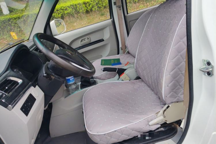 Used Jinbei New Hiace X30L 2021 1.5L Wealth Van Non-Air-Conditioned Version China VI Standard SWC15M Left Front Seat