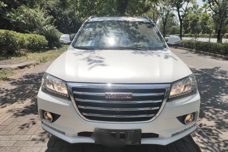 Used Haval H2 2017 Red-Label 1.5T Manual Two-Wheel Drive Luxury Model