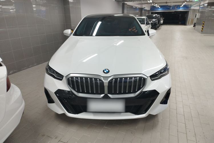 Used BMW 5 Series 2024 525Li M Sport Package

