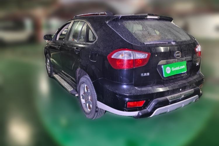 Used BYD S6 2013 Jingyue Edition 2.0L Manual Luxury Model 5 Seats