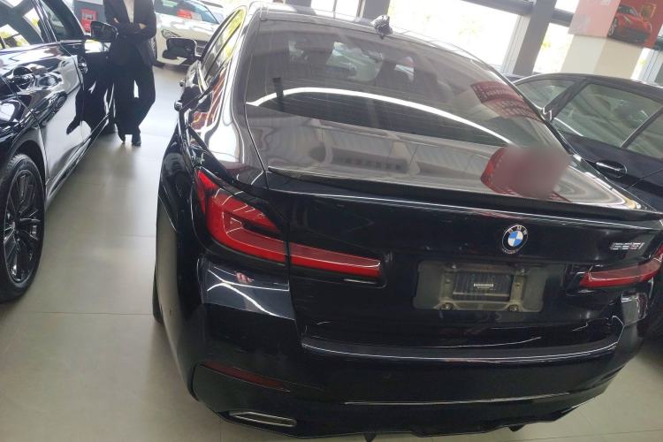 Used BMW 5 Series (Import) 2021 525i M Sport Package
