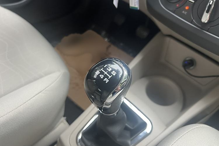 Used Dongfeng Aeolus A30 2014 1.5L Manual Sishang Model