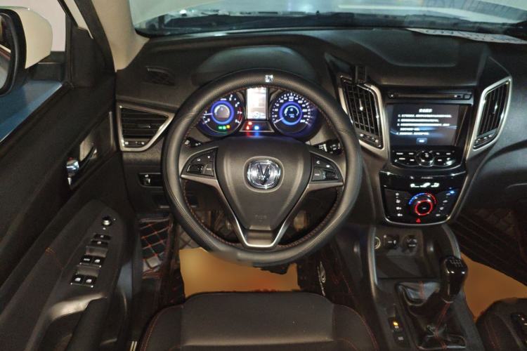 Used Changan CS75 2016 2.0L Manual Luxury Version China IV Standard
