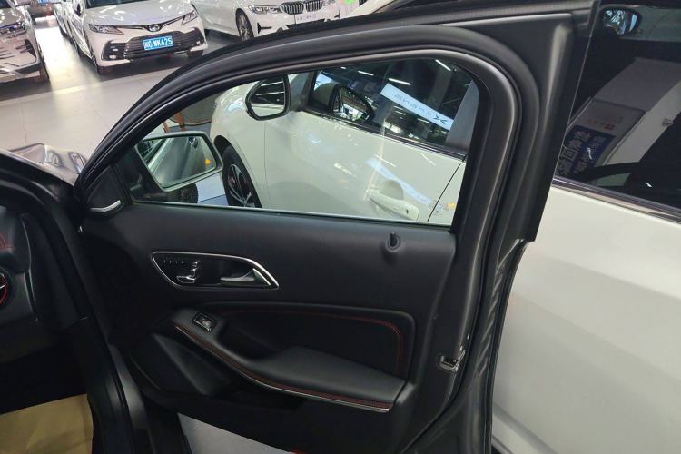 Used Mercedes-Benz GLA AMG 2017 Facelifted AMG GLA 45 4MATIC
