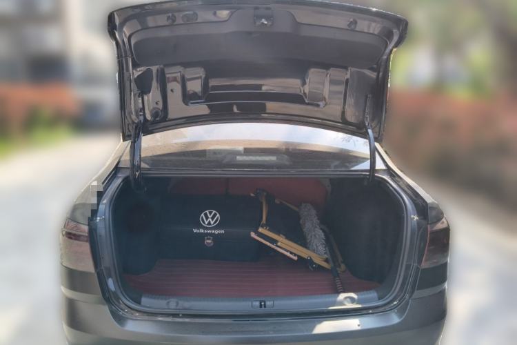 Used Volkswagen Lavida 2017 1.6L Automatic Comfort Edition