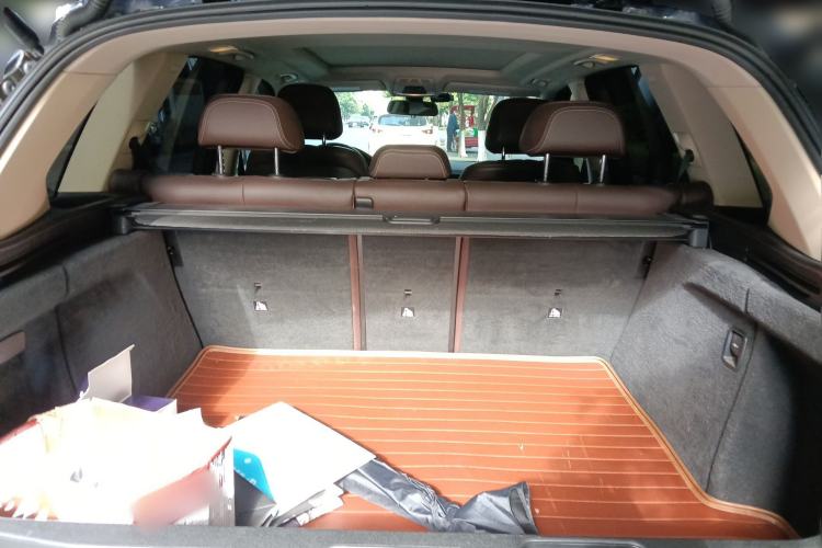 Used BMW X5  Trunk