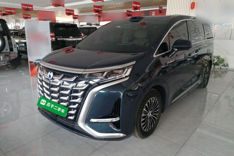 Used Denza D9 2025 DM-i Intelligent Drive 1020 Four-Wheel Drive Prestige Model