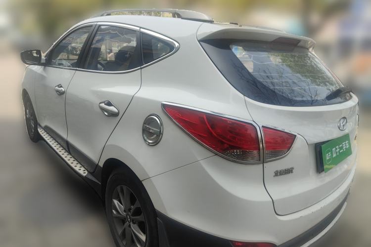 Used Hyundai ix35 2015 2.0L Automatic 2WD Comfort Edition China IV Standard Rear Left 45 Deg