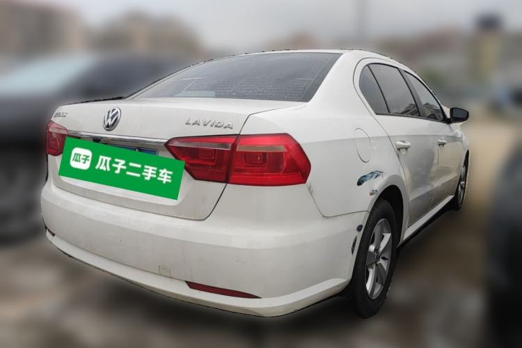 Used Volkswagen Lavida 2017 1.6L Automatic Fashion Edition
