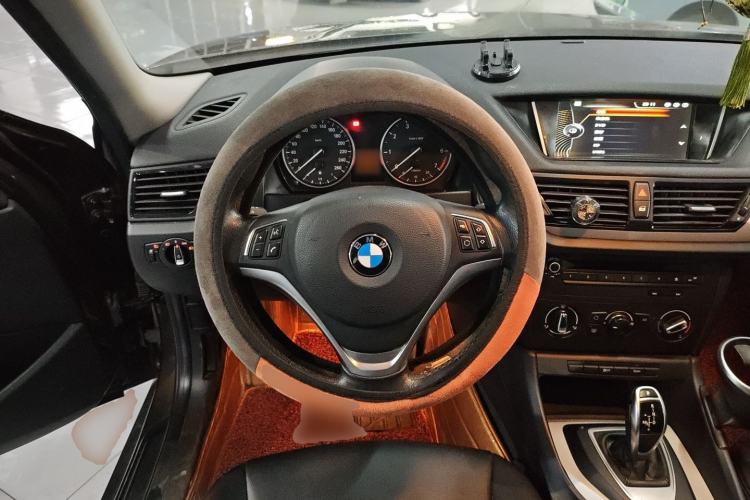 Used BMW X1 2014 sDrive18i Fashion Model