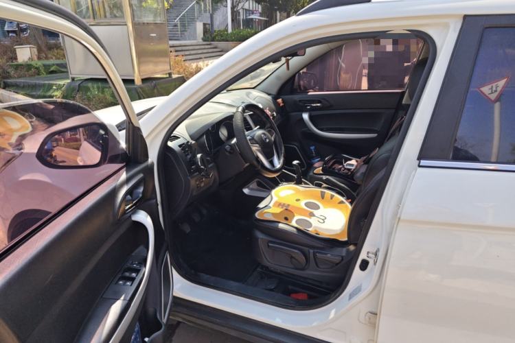 Used Changan CS35 2015 1.6L Manual Luxury Model China IV Standard