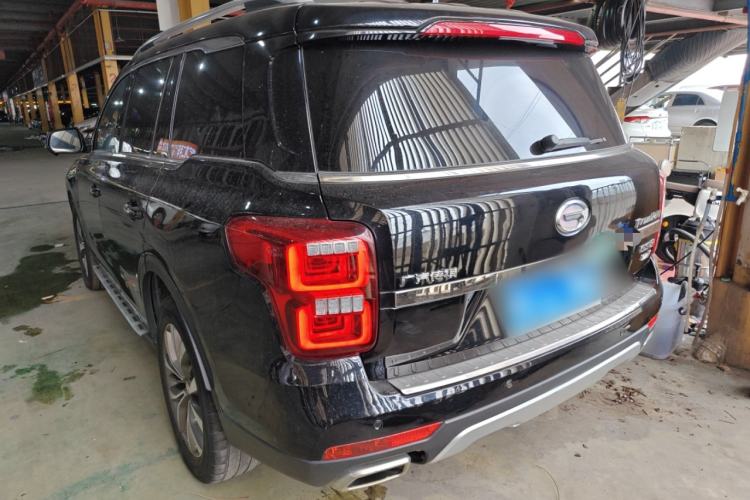 Used GAC Trumpchi GS8 2017 320T Two-Wheel Drive Luxury Smart Connectivity Version (7 Seats)
