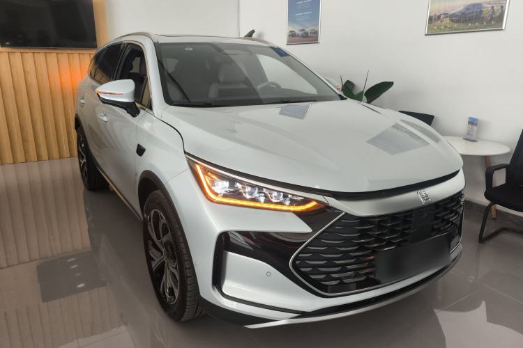 Used BYD Tang New Energy 2025 Intelligent Driving Version DM-i 115KM Flagship Edition Front Right 45 Deg