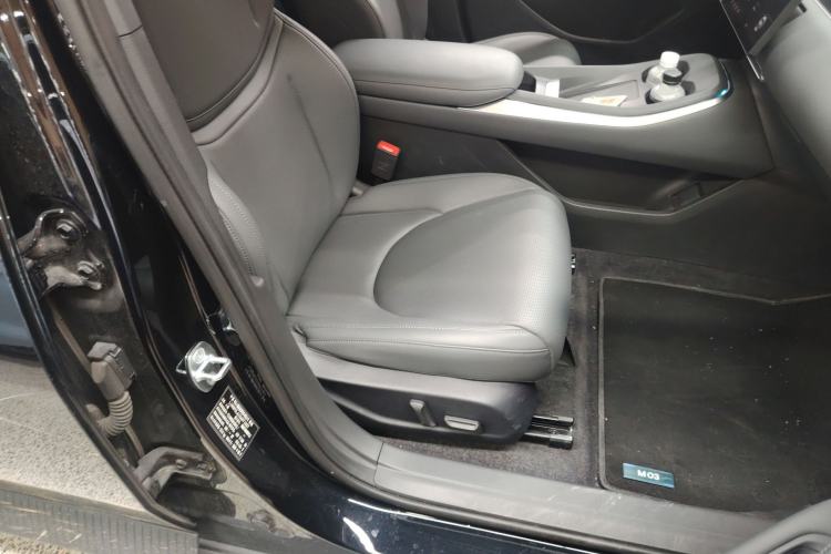 Used XPeng MONA M03 2025 600 with Ultra-Long Range Max Right Front Seat