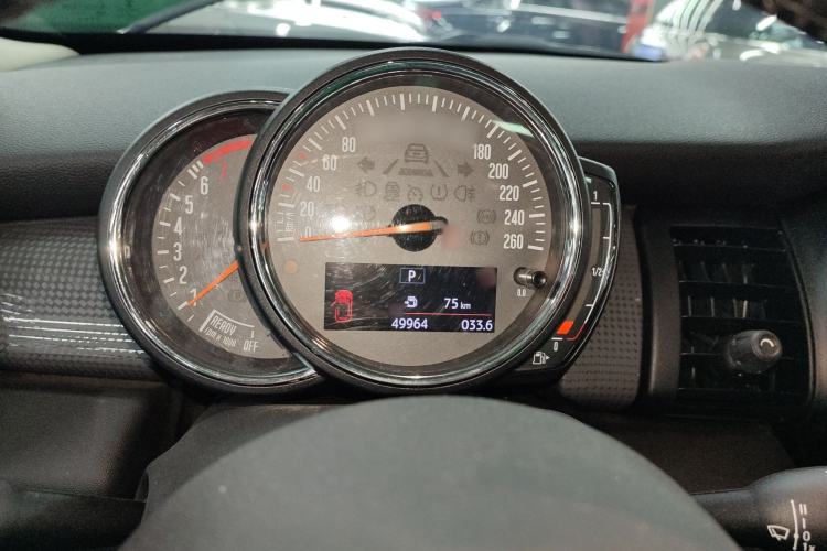 Used MINI MINI 2016 1.5T COOPER
