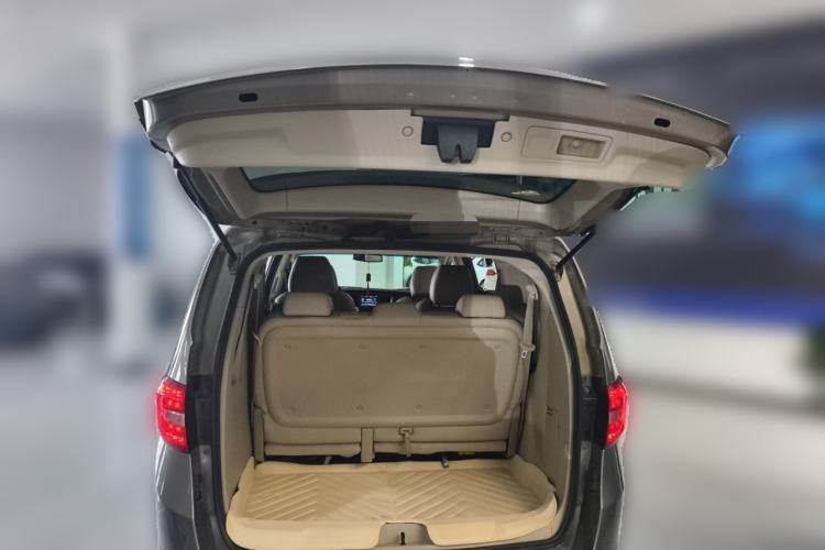 Used Buick GL8 2017 25S Luxury Version China V Standard Trunk