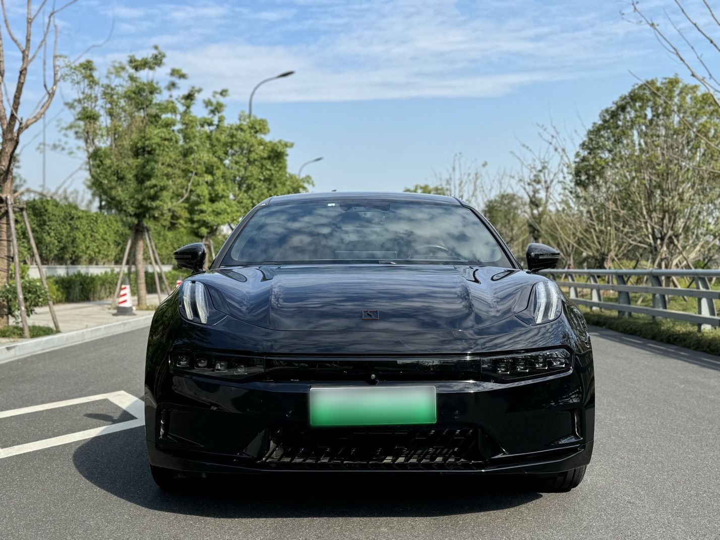Zeekr 001 2023 WE Edition 86 kWh — снимка 13