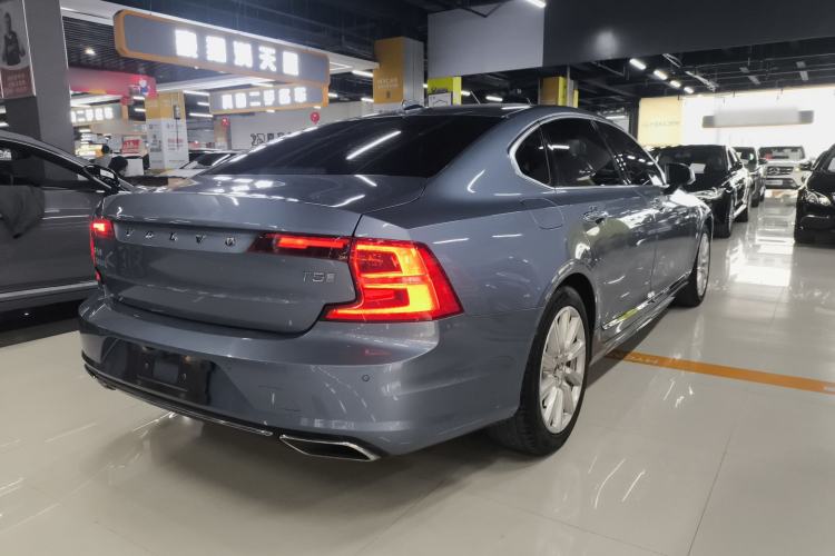 Used Volvo S90 2020 T5 Zhiyi Luxury Edition