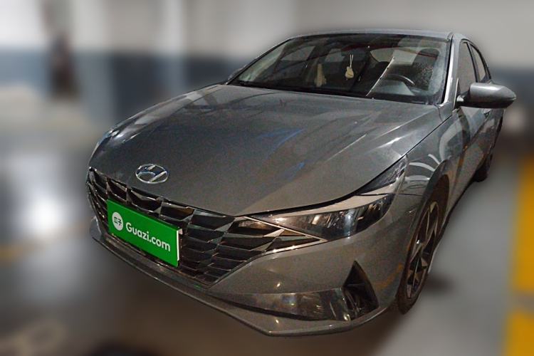 Used Hyundai Elantra 2022 1.5L CVT LUX Prestige Edition