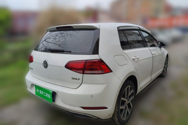 Used Volkswagen Golf 2020 Zhiai Edition 200TSI DSG Comfort Model Rear Right 45 Deg