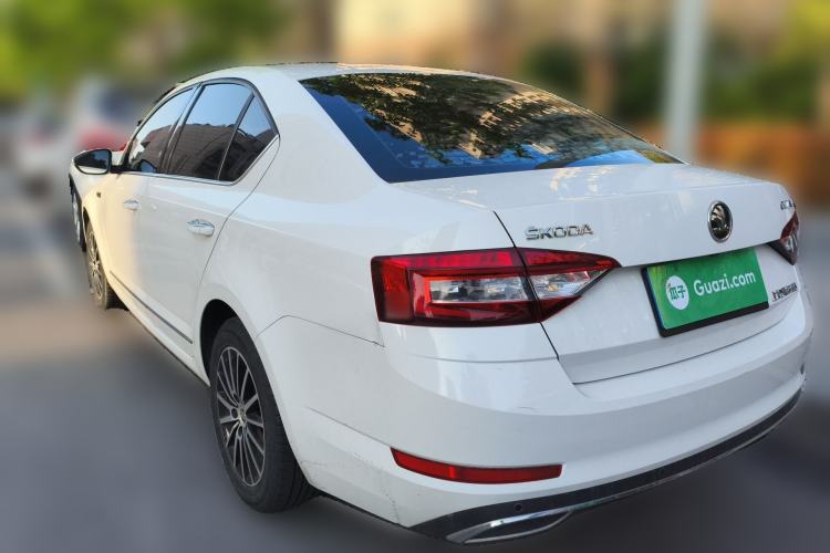 Used Skoda Octavia 2019 1.5L Automatic Smart Drive Luxury Edition China V Standard Rear Left 45 Deg