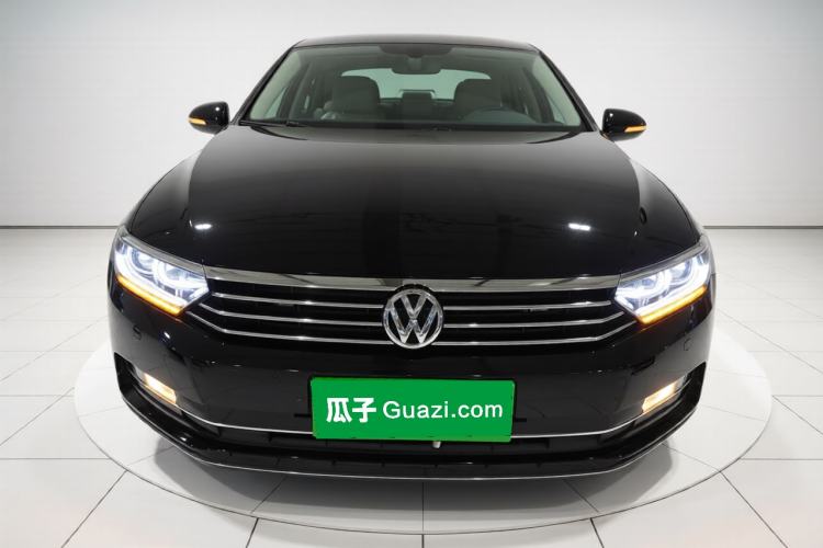 Used Volkswagen Magotan 2018 Facelift 330TSI DSG Luxury Model Front