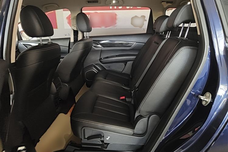 Used BYD Song MAX 2017 1.5T Manual Smart Connect Luxury 7-Seater