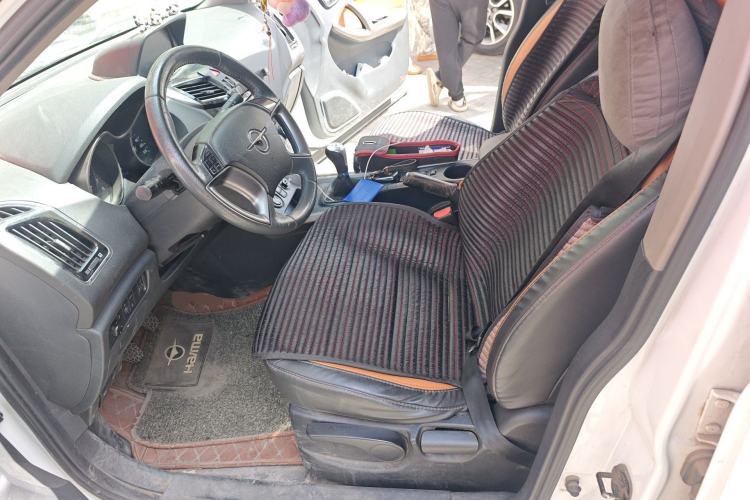 Used Haima S5 2017 Strong-Performance Version 1.6L Manual Luxury Model Driver Seat